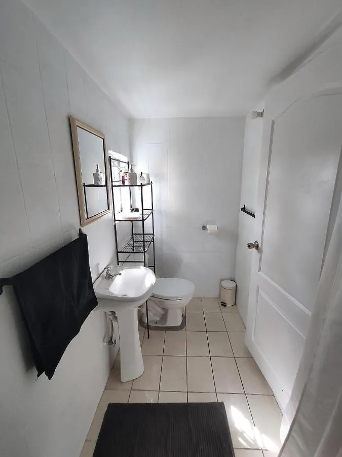 Montego Bay Garden Studio 0*, Montego Bay