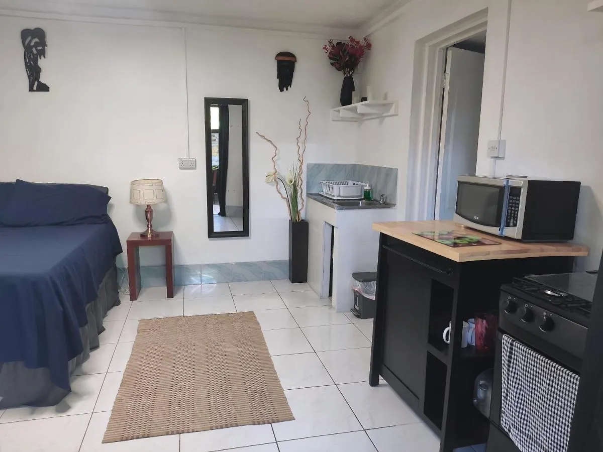 Montego Bay Garden Studio 0*, Montego Bay